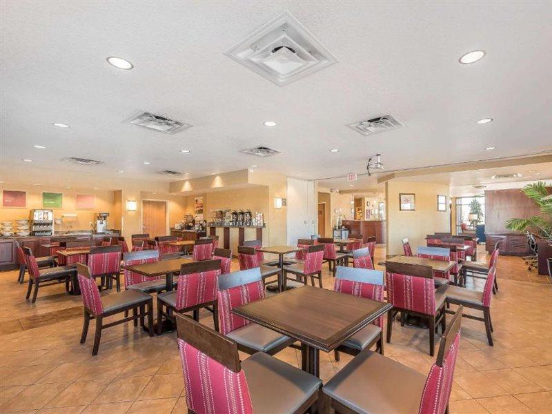 Comfort Suites Longmont Exterior foto