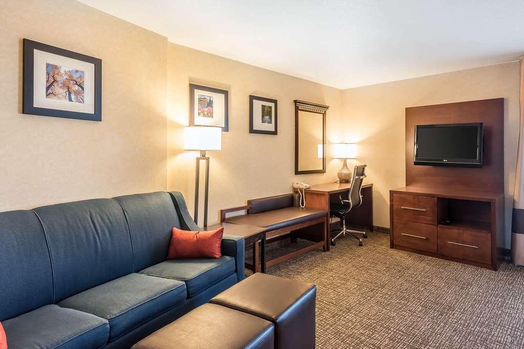 Comfort Suites Longmont Quarto foto