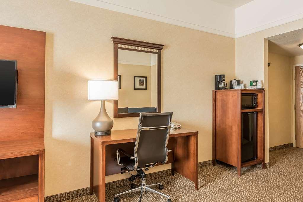 Comfort Suites Longmont Quarto foto